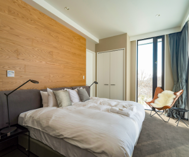 202 Master BedroomLiving