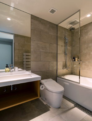 103 Ensuite